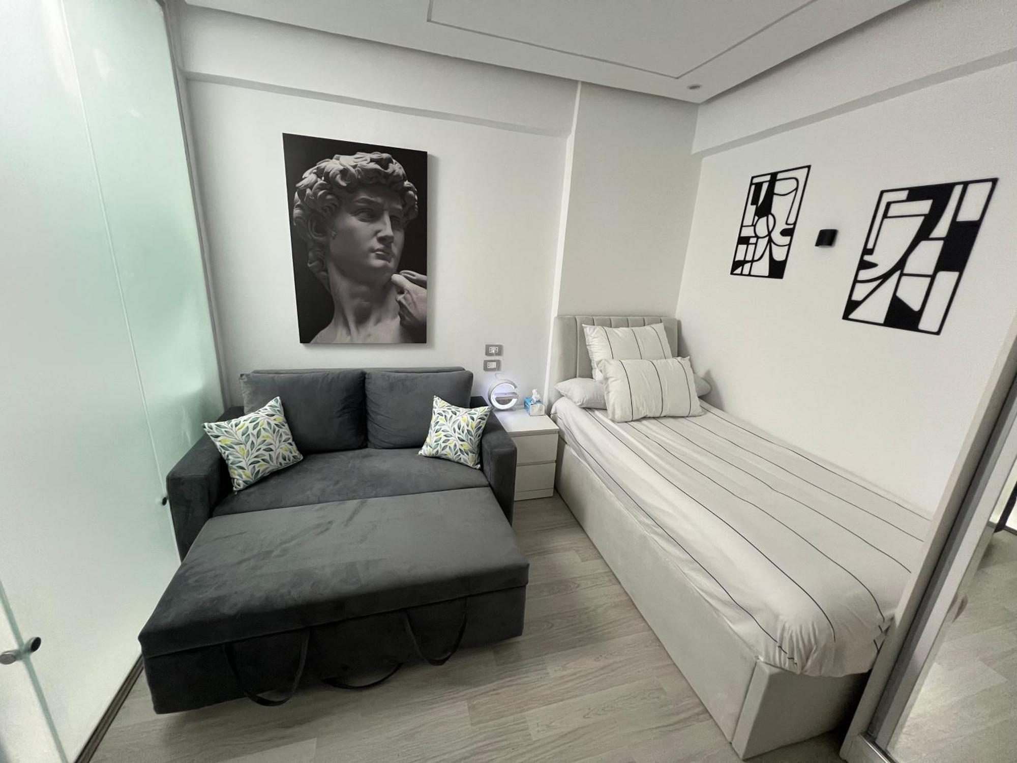 Cozy Modern In The Heart Of Zamalek Apartment Cairo