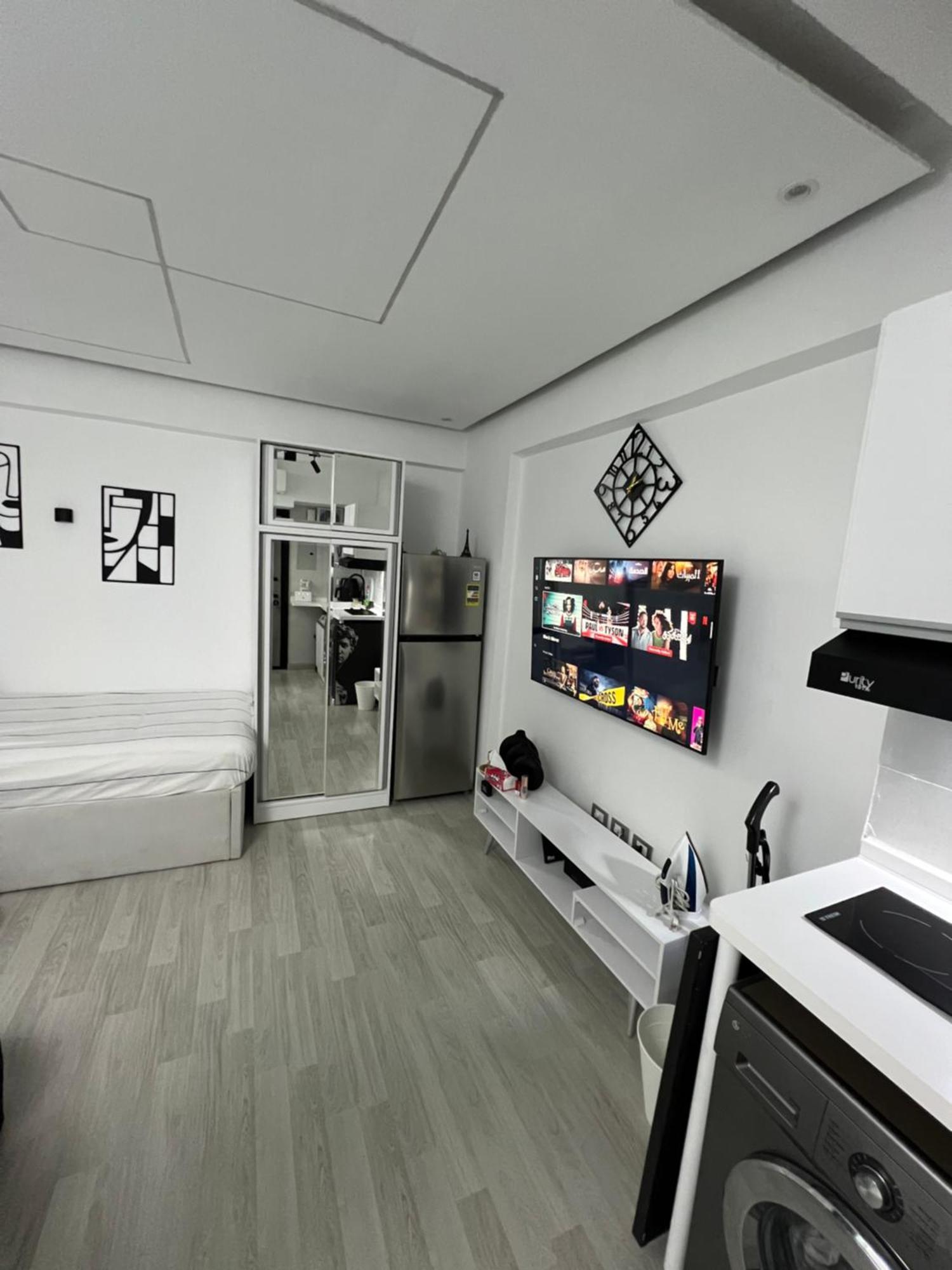 Apartment Cozy Modern In The Heart Of Zamalek